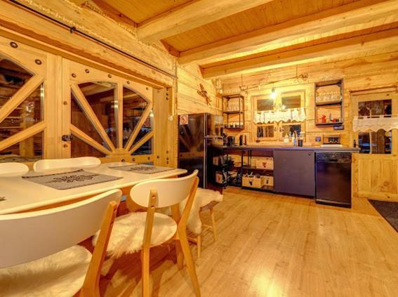 Chata Pod Nosalem - Domek Z Jacuzzi Z Bala W Zakopanym Zakopane Kültér fotó